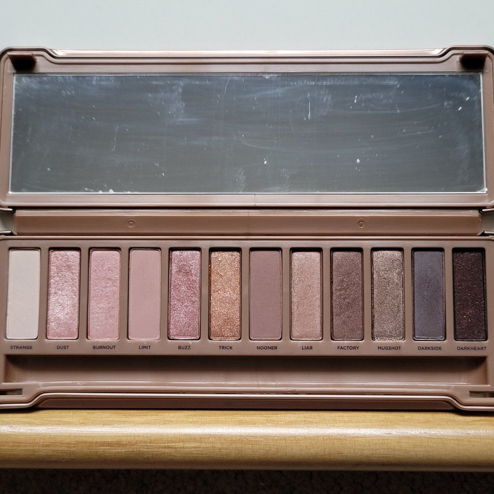 Urban Decay NAKED 3 Eyeshadow Palette